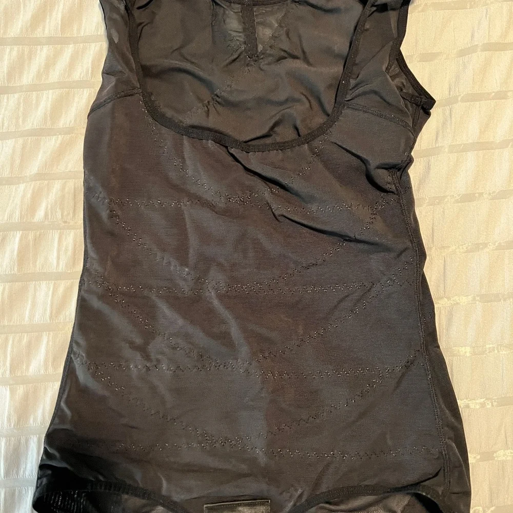 Faja - Picture 2 of 7